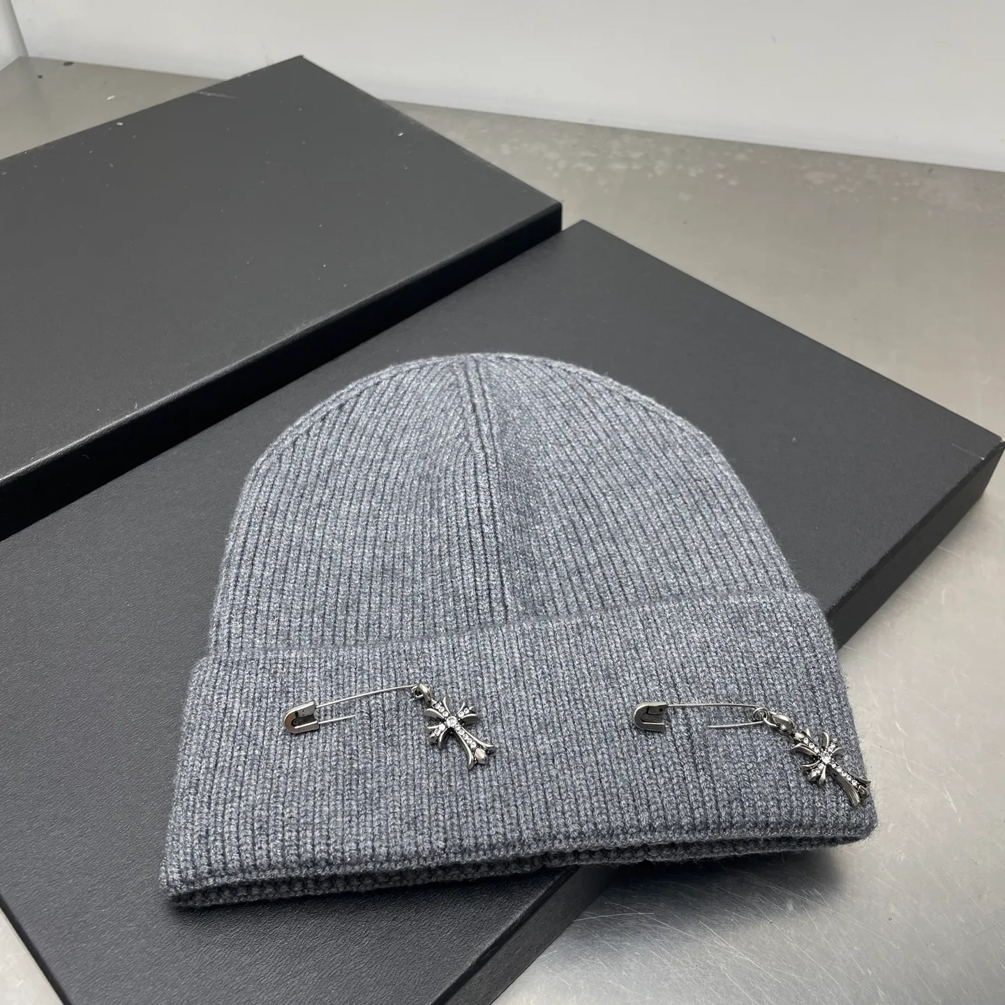 Early Autumn Crow Heart Beanie Hat